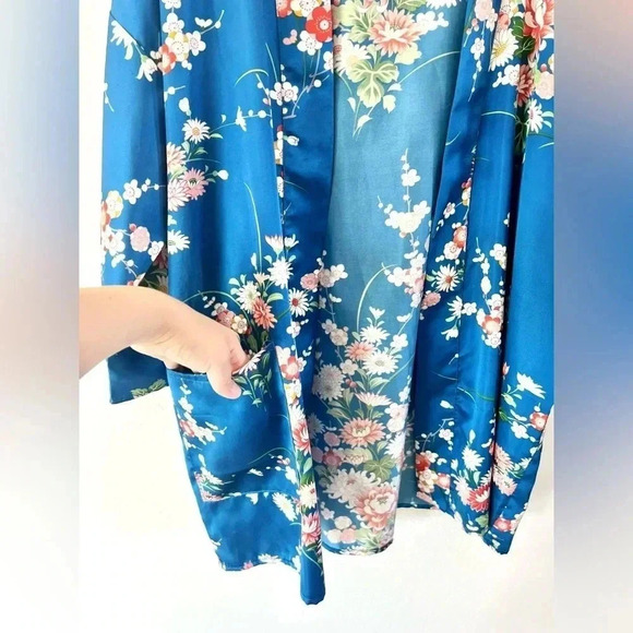 Vintage Blue Floral Satin Kimono Top & Wide Leg Pants Asian Boho 2 Piece Set - Picture 4 of 15